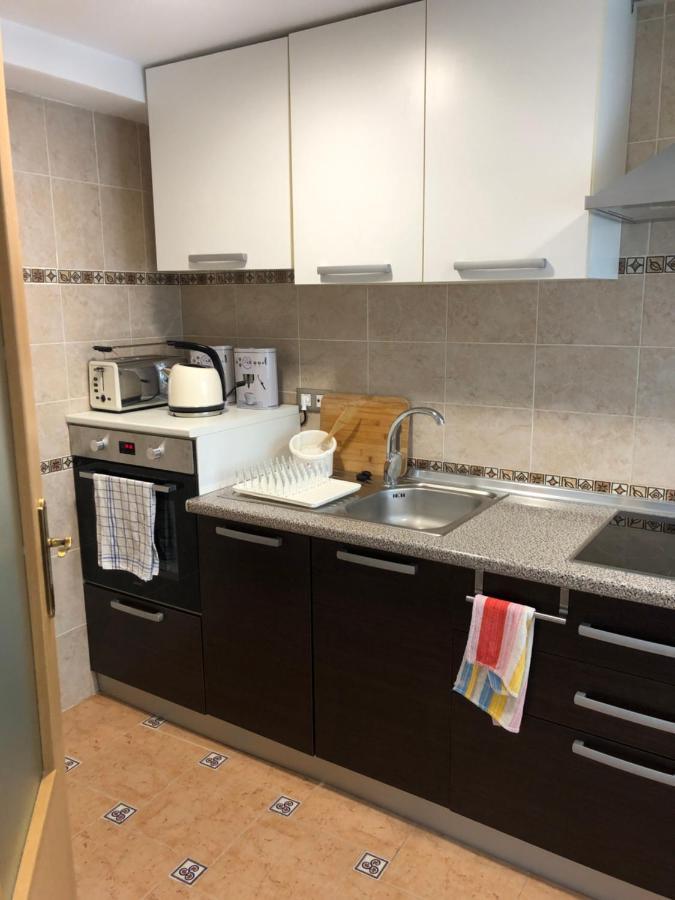 Great Holiday Apartment Close To The Beach 간디아 외부 사진