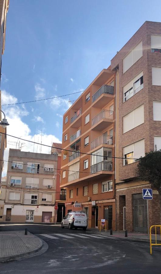 Great Holiday Apartment Close To The Beach 간디아 외부 사진